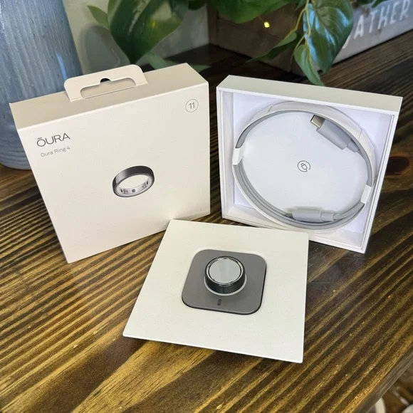⚡️👀👇🏻Oura Ring 4 Black - Size 11 - Picture 10 of 11